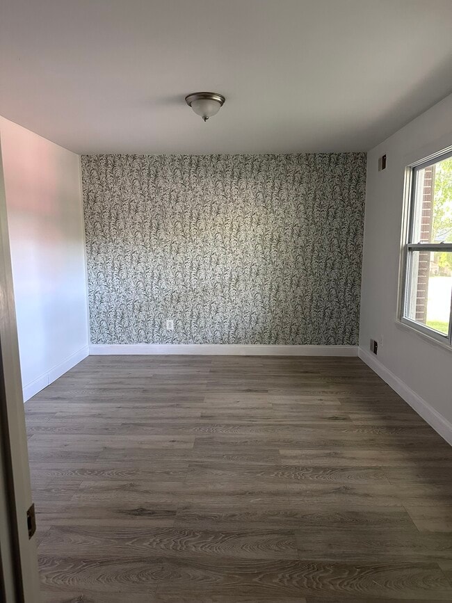 main level bedroom #1 /office - 1001 Jackson Blvd