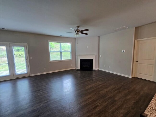 Photo - 121 Valimar Dr