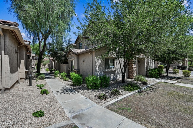 Building Photo - 41708 N Parker Ct Rental