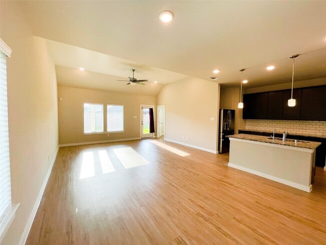 Photo - 8623 Oceanmist Cv Dr