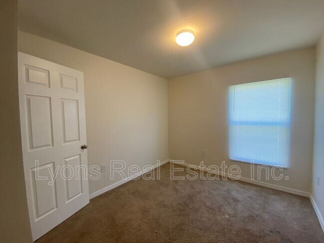 Photo - 5521 Gillot Blvd