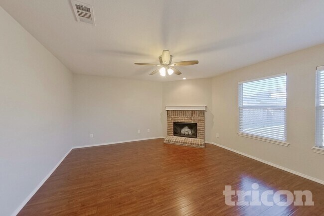 Photo - 2611 Frederick St