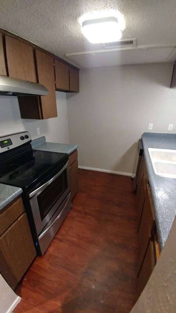 Photo - 4634 Country Creek Dr