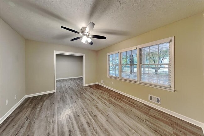 Photo - 3023 Timberline Rd