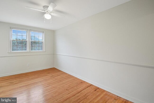 Photo - 505 Stratford Rd