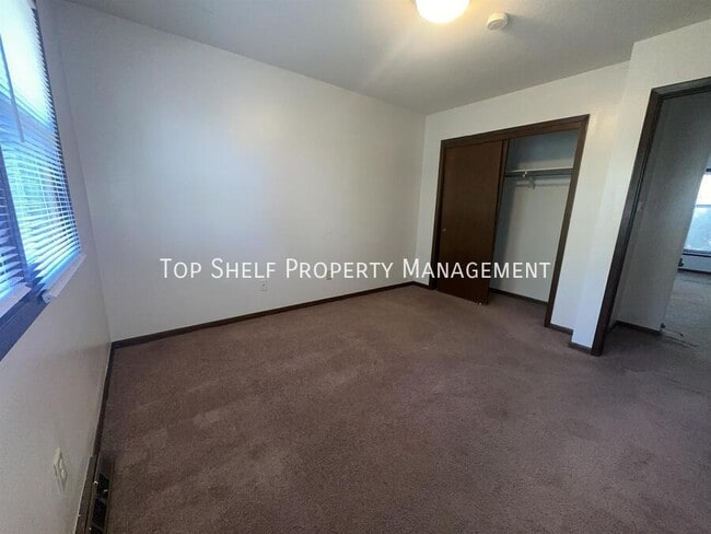 Photo - 4319 67th St