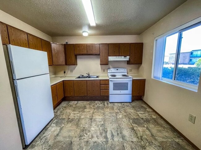 Photo - A Place to Call Home – Cozy & Spacious 2BR Unidad 815 - Apt 3 (Lower)