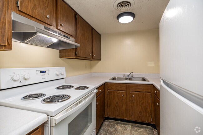 2BR, 1BA Lower Floor - 645SF - Kitchen