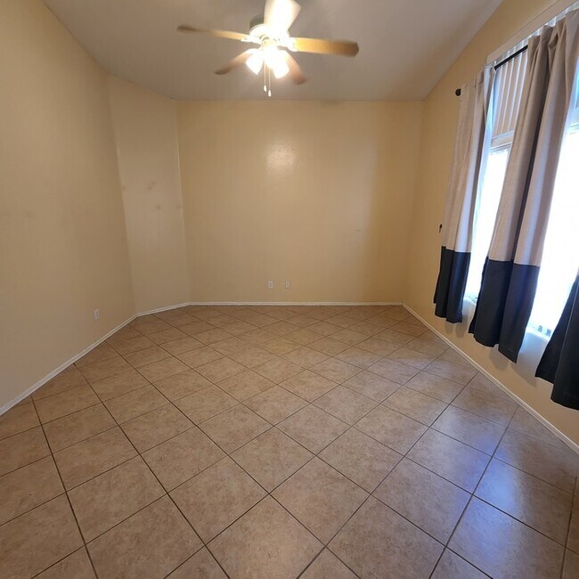 Photo - 1382 W Via Rio Blanco Casa