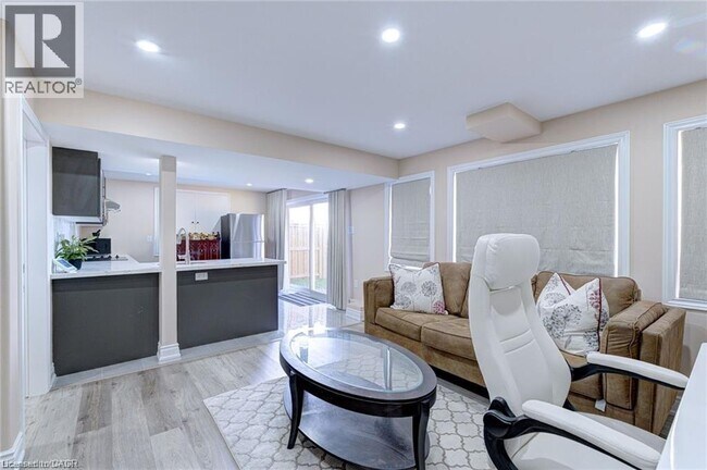 Photo - 184 Edgar Bonner Ave