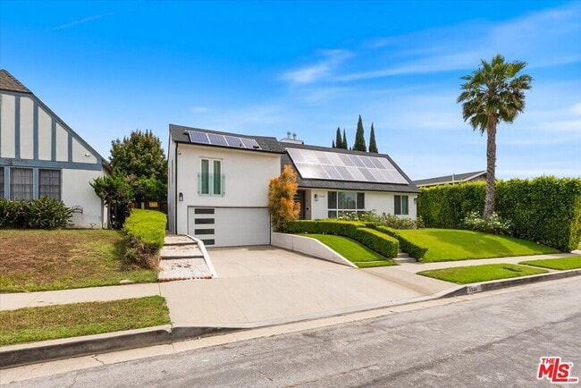 Photo - 5528 Marburn Ave