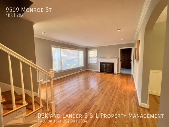 Photo - 9509 Monroe St