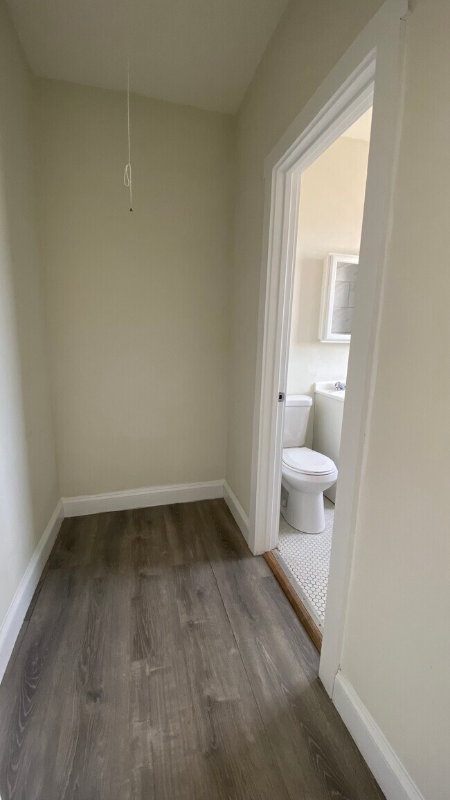 Photo - 839 W Sheridan Rd Unit 408