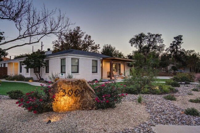 Photo - 3001 32nd St