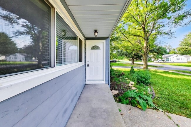 5705 Aubrey Terrace