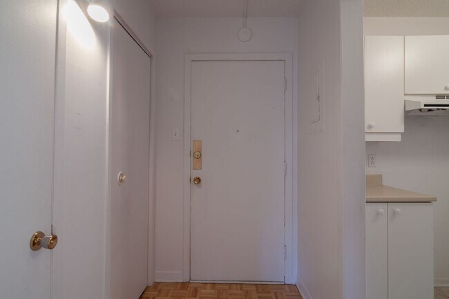 Photo - 1565 Avenue Victoria Unité 115