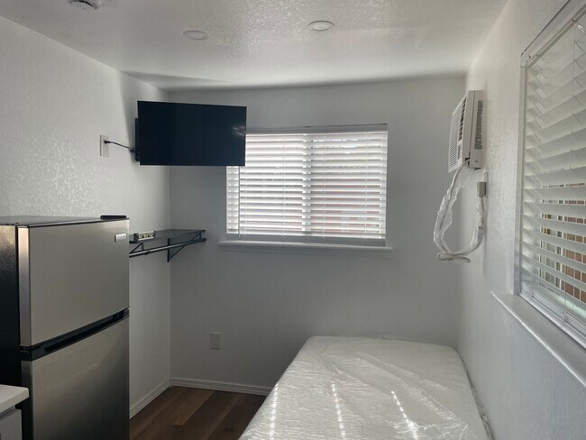 Photo - 207 S Sabinas St Unidad #3101