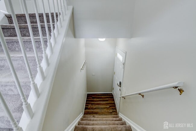 Photo - 58 Tanglewood Ct