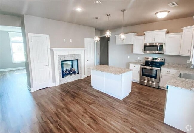 Building Photo - 1718 Charismatic Dr Rental