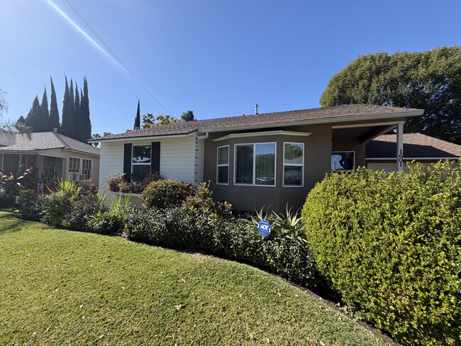 Building Photo - 1601 Gish Ave