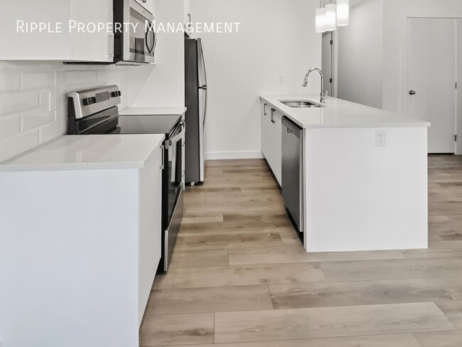 Photo - Modern 2 Beds, 1 Baths TownHouse | No Pets Allowed