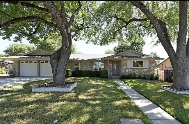 Photo - 10418 Rockland Dr Casa