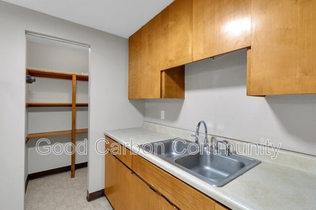 Photo - 5454 Creekside Ct Unit A
