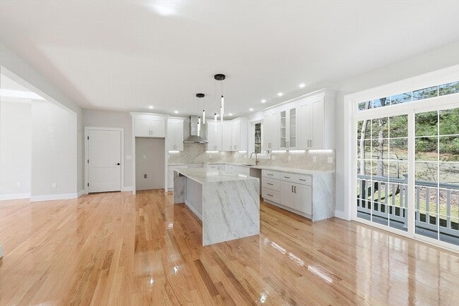 Photo - 4 Barrows Rd