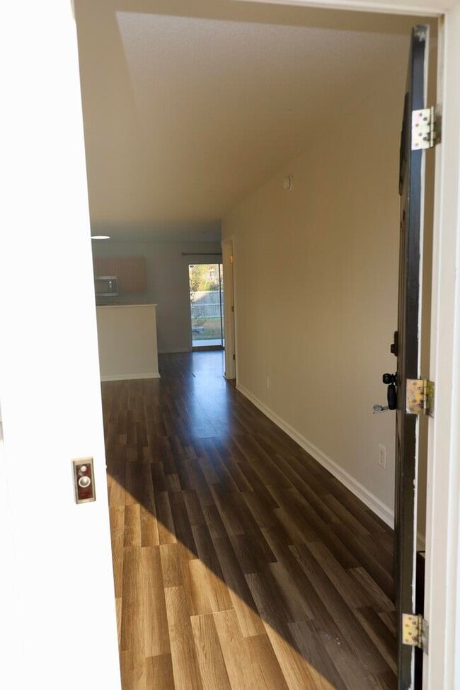 Photo - 1749 Mossberg Dr