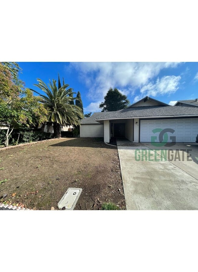 Photo - 2812 Jahrom Ln