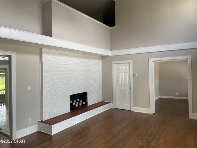 Photo - 1823 W 27th St Unit B