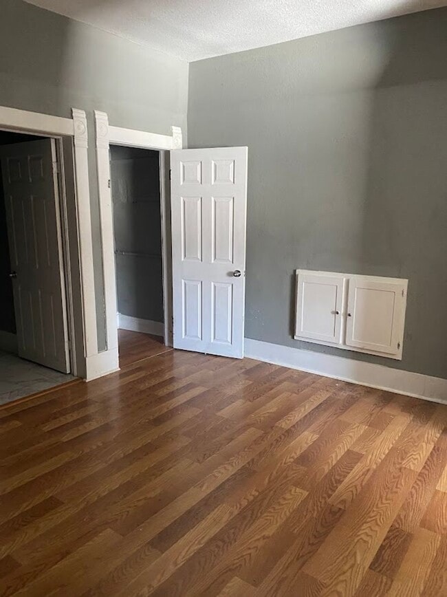 Photo - 1345 S Water St