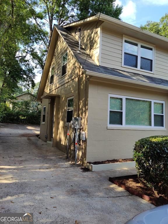 Photo - 223 Sterling St