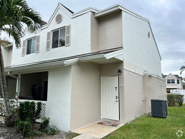 Exterior - Entrance - 17335 NW 67th Pl Rental