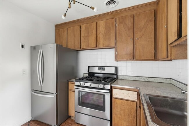 Photo - 17160 Gravier St Unit 3B