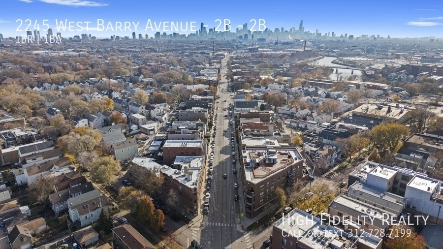 Photo - 2245 W Barry Ave Unit 2B