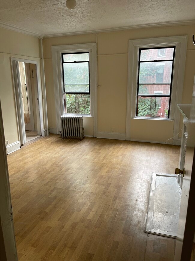 Photo - 575 Classon Ave