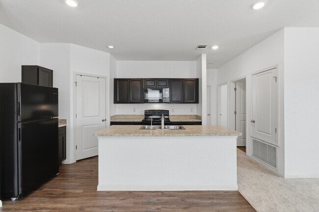 Photo - 211 Shiro Dr