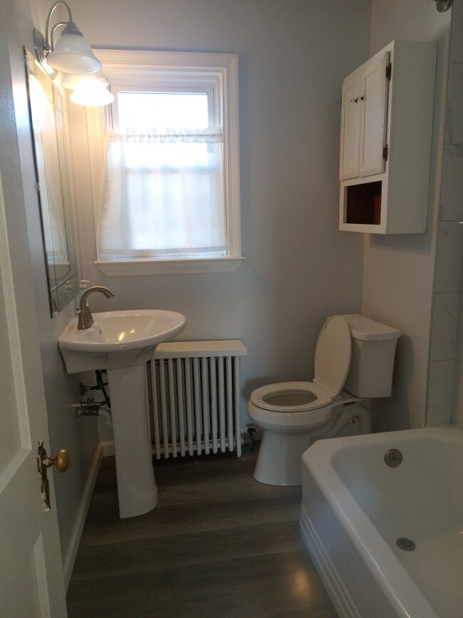 Photo - 503 Campbells Ln