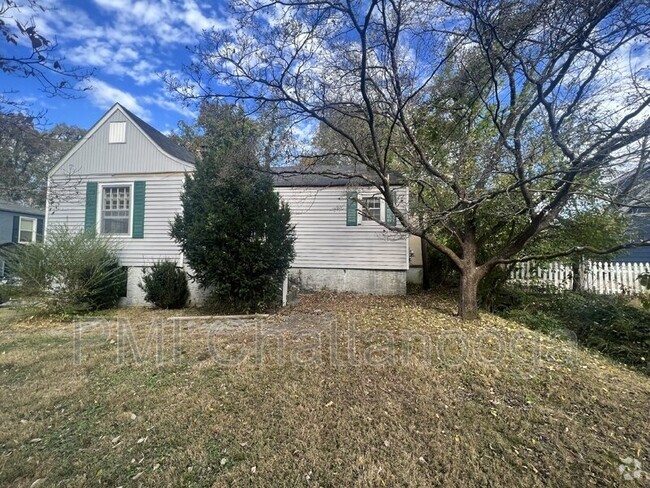 Building Photo - 228 Washington Rd Rental