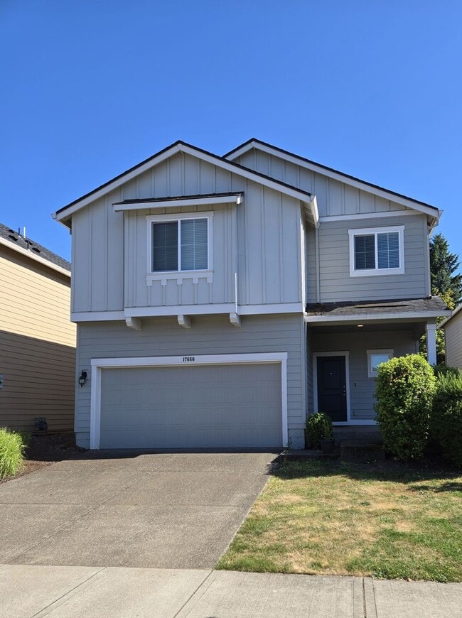 Excellent Location! Like new built 2017 -... - Excellent Location!  Like new built 2017 -... House
