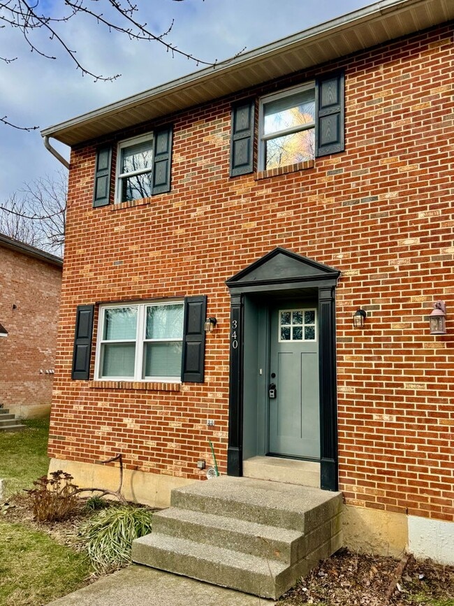 Photo - COMPLETELY REMODELED THREE BEDROOM Twin