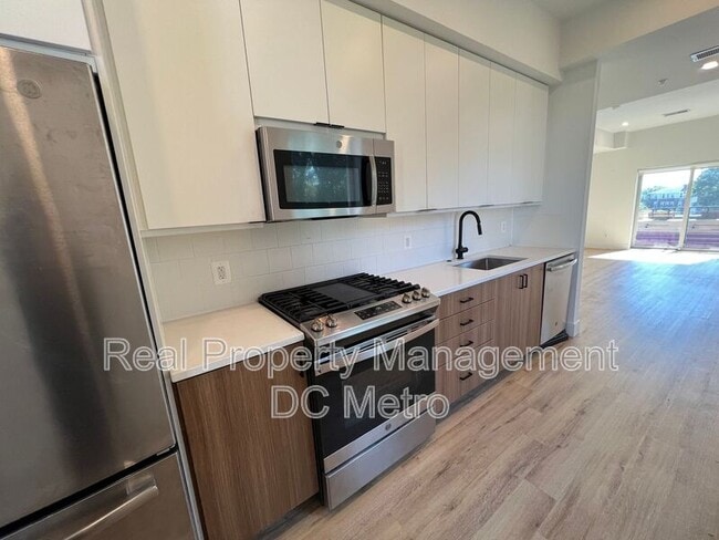 Photo - 5230 Georgia Ave