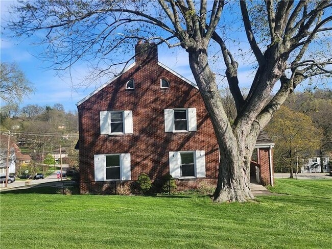 Photo - 43 N Watson Ave
