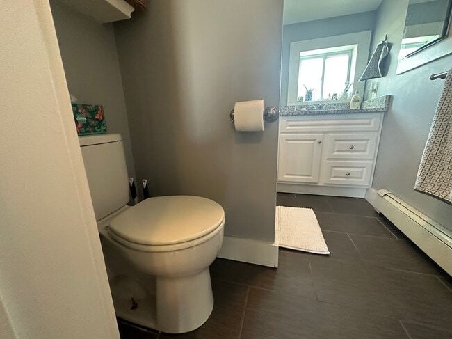 Photo - 287 Beacon St Unit 2