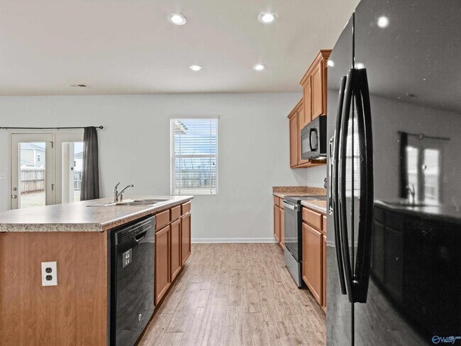 Photo - 30057 Glenrose Way