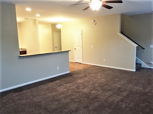 Photo - 7 Tranquil Pl