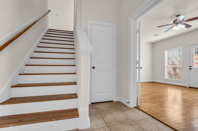 Photo - 1803 Stacy Crest