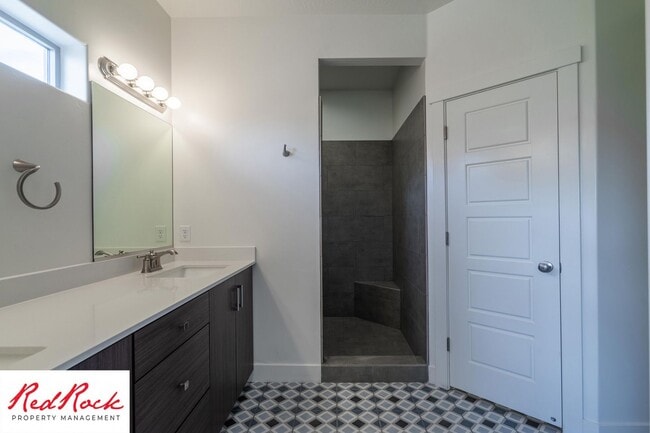 Photo - Comfort, Space & Style with a 3-Car Garage Small Dog Friendly!