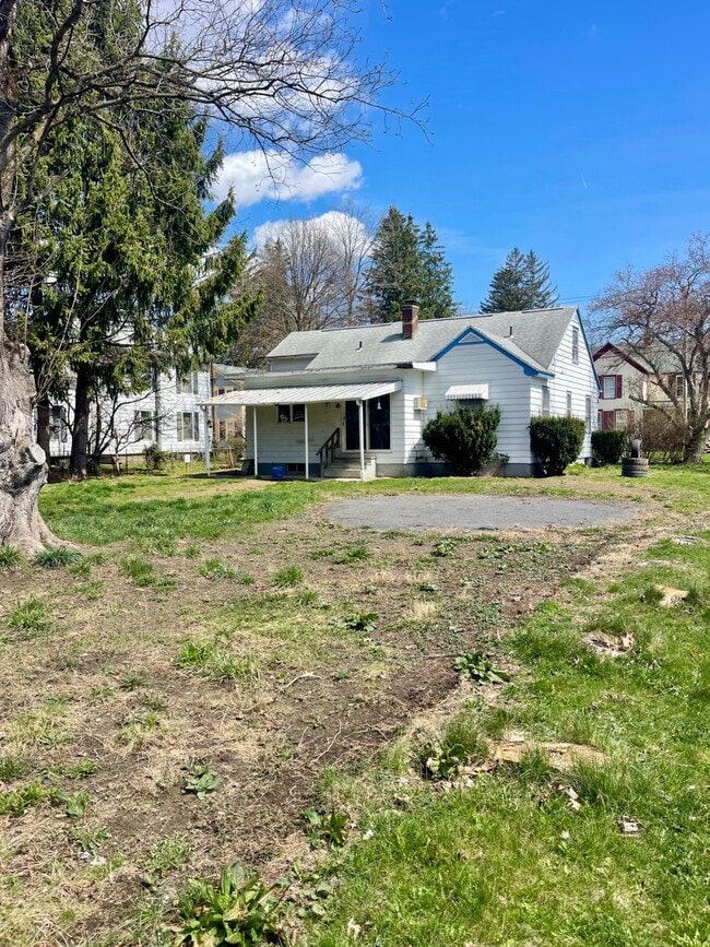 Photo - 26 Grove Ave